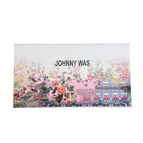 Johnny Was MIA Sporty Surf Shirt Floral Size Medium NWT and Box! - Picture 7 of 8